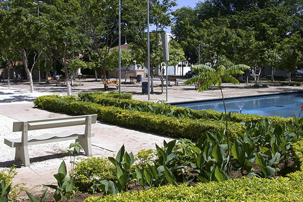 Praça Padua Sallaes